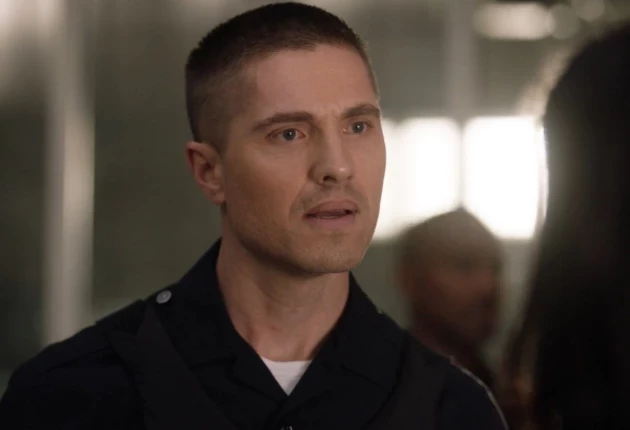 Превью из 1 сезона 16 серии сериала Новичок / Новобранец